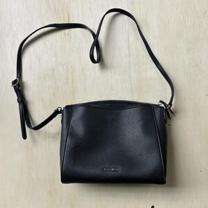 Nine West Crossbody Bag Womens Small Black Faux Leather Zip Shoulder Purse